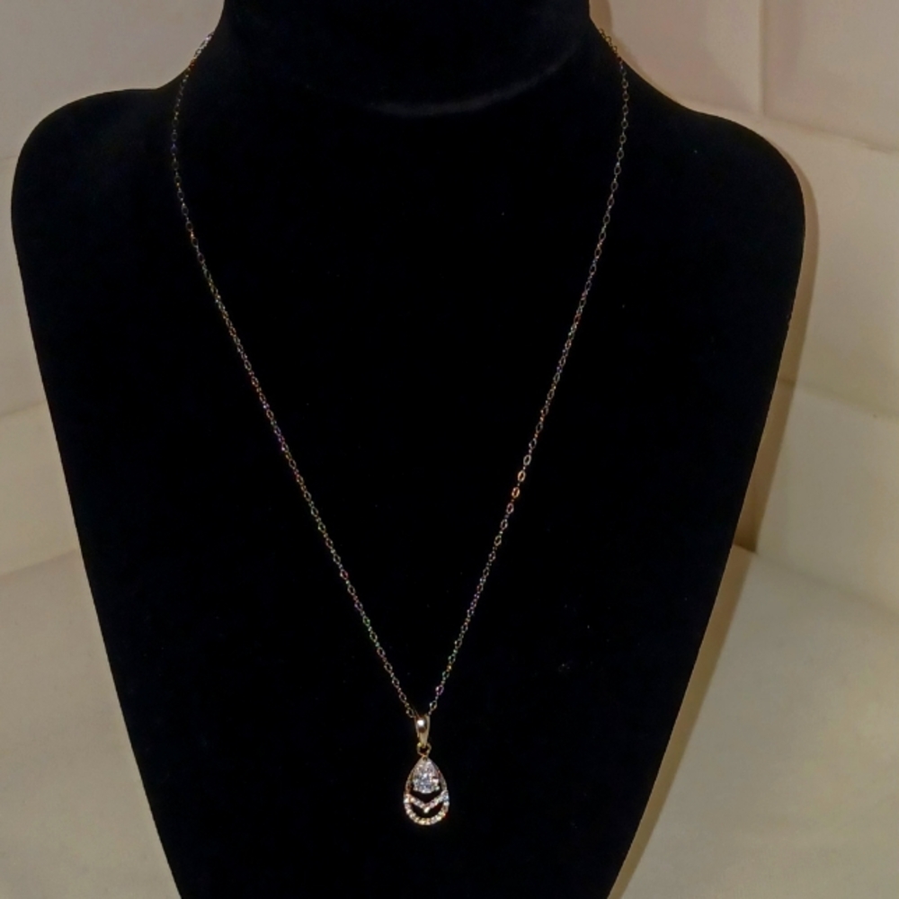 Giani Bernini NWT  Clear CZ Pave Pear Sterling Silver Necklace